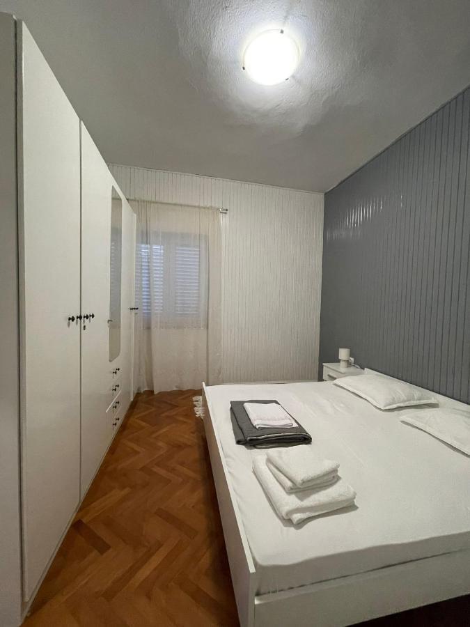 Holiday House Fila Турань Екстер'єр фото