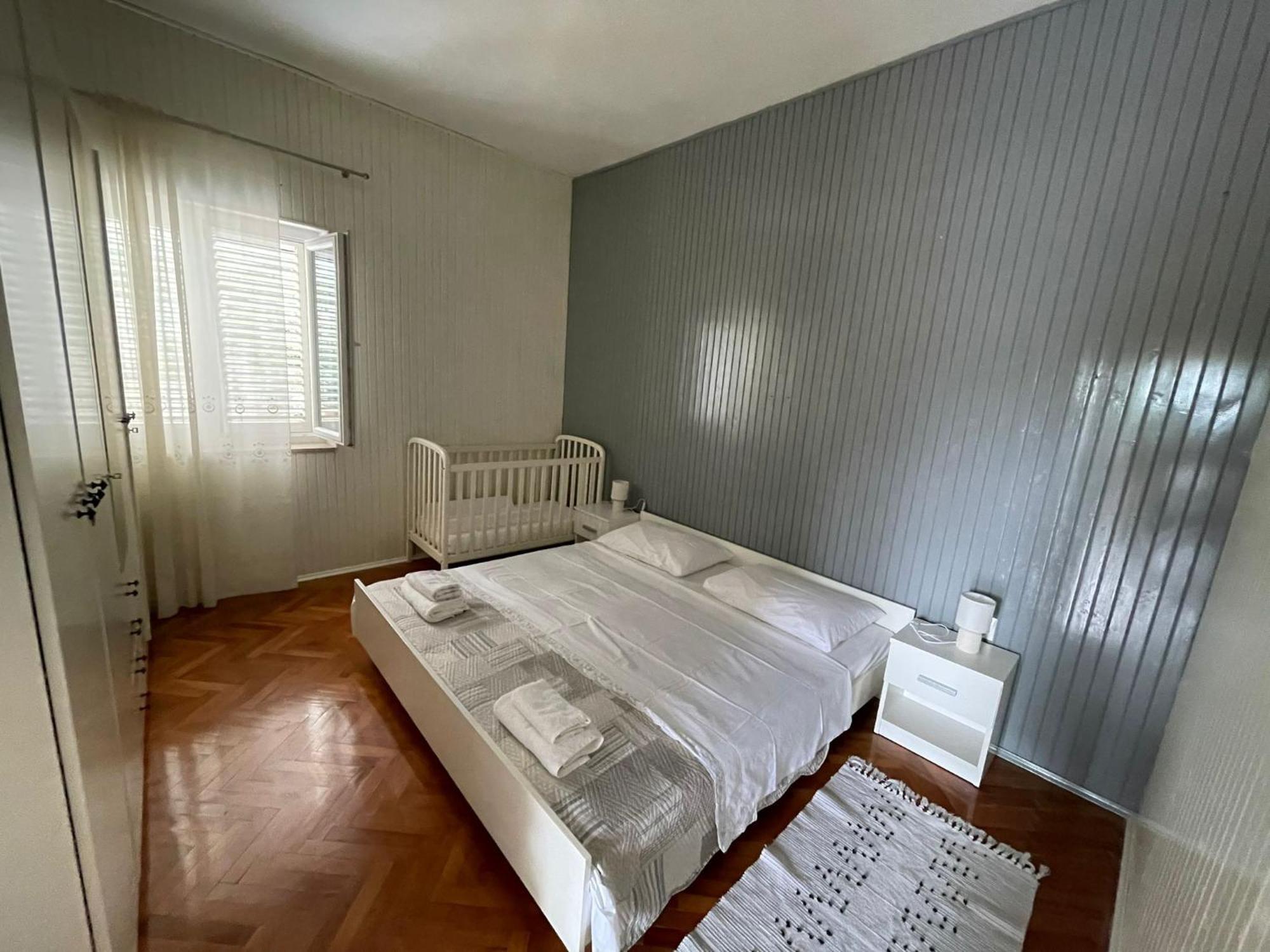 Holiday House Fila Турань Екстер'єр фото