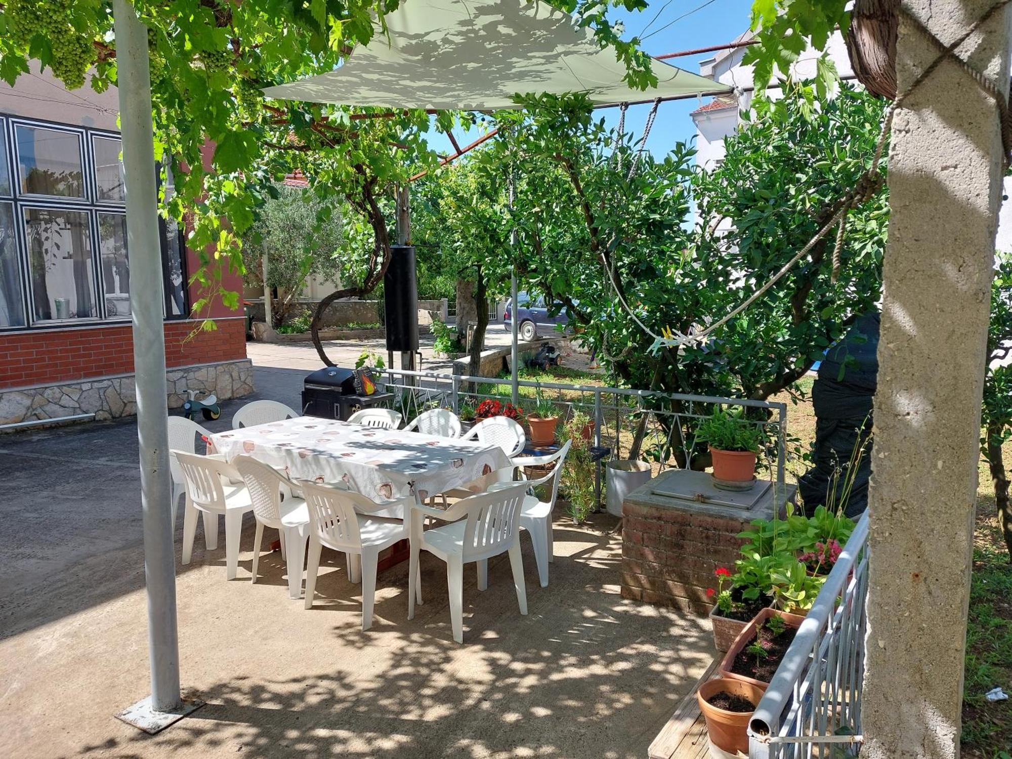 Holiday House Fila Турань Екстер'єр фото